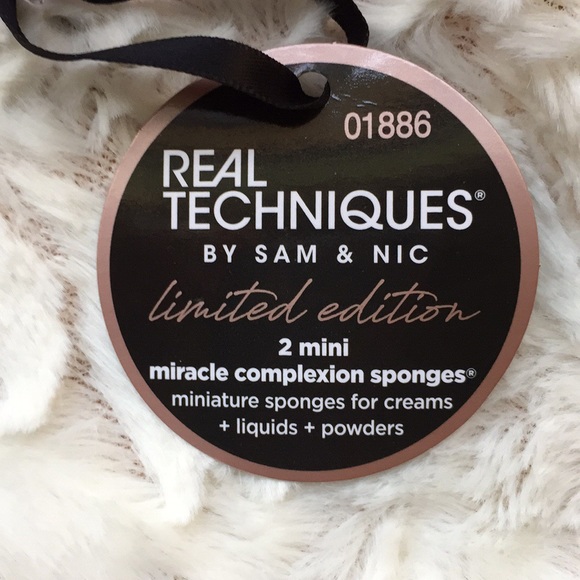 Cosmetics Beauty Makeup Bag Duo with Travel Size Mini Foundation Sponge - Picture 7 of 9